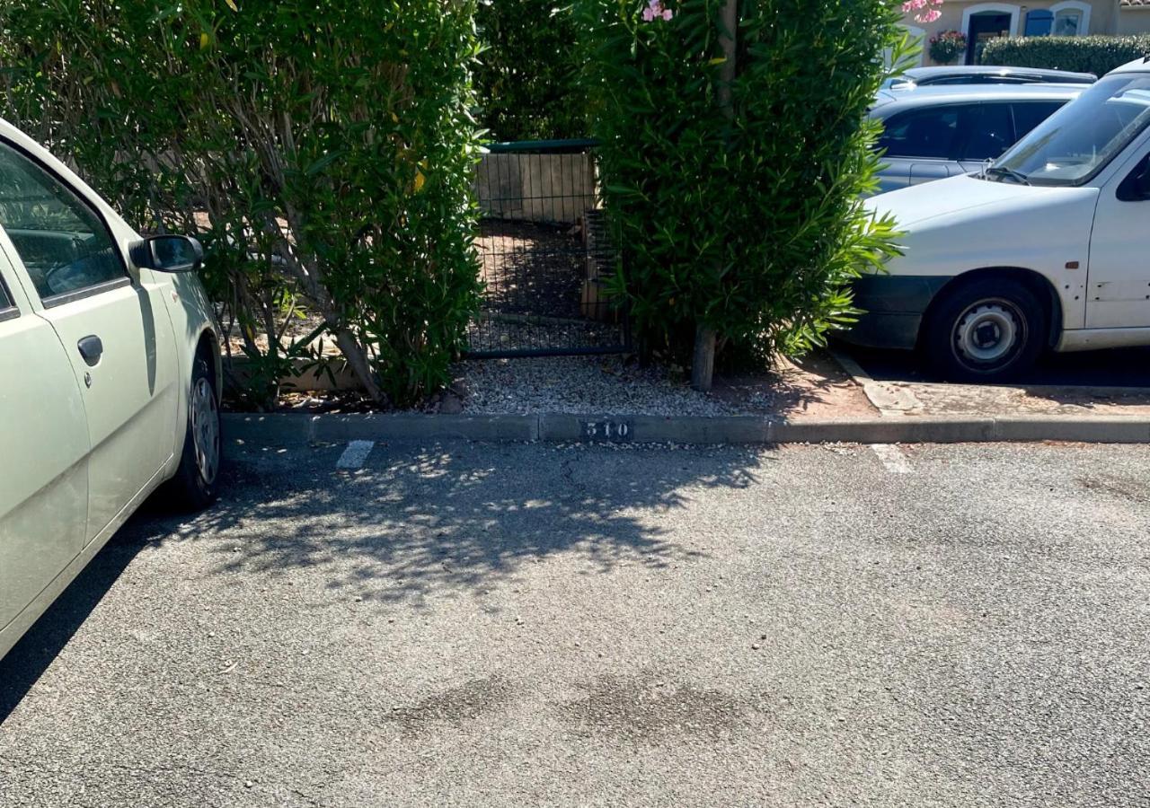 Bastidon Paisible Dans Residence Avec Piscine Fréjus Esterno foto