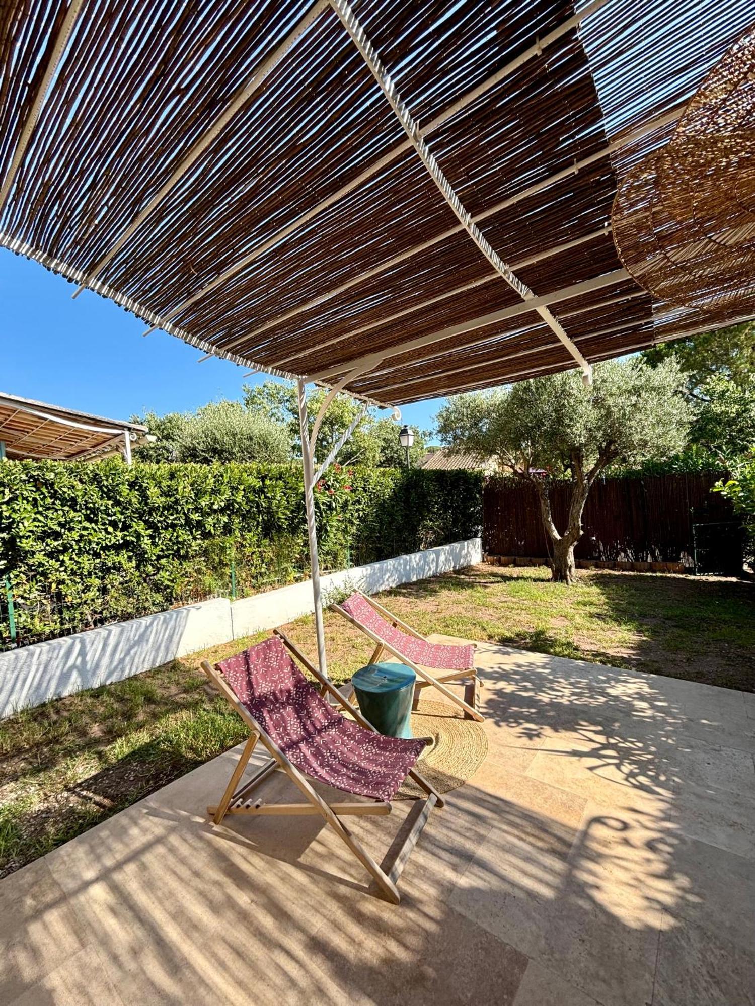 Bastidon Paisible Dans Residence Avec Piscine Fréjus Esterno foto